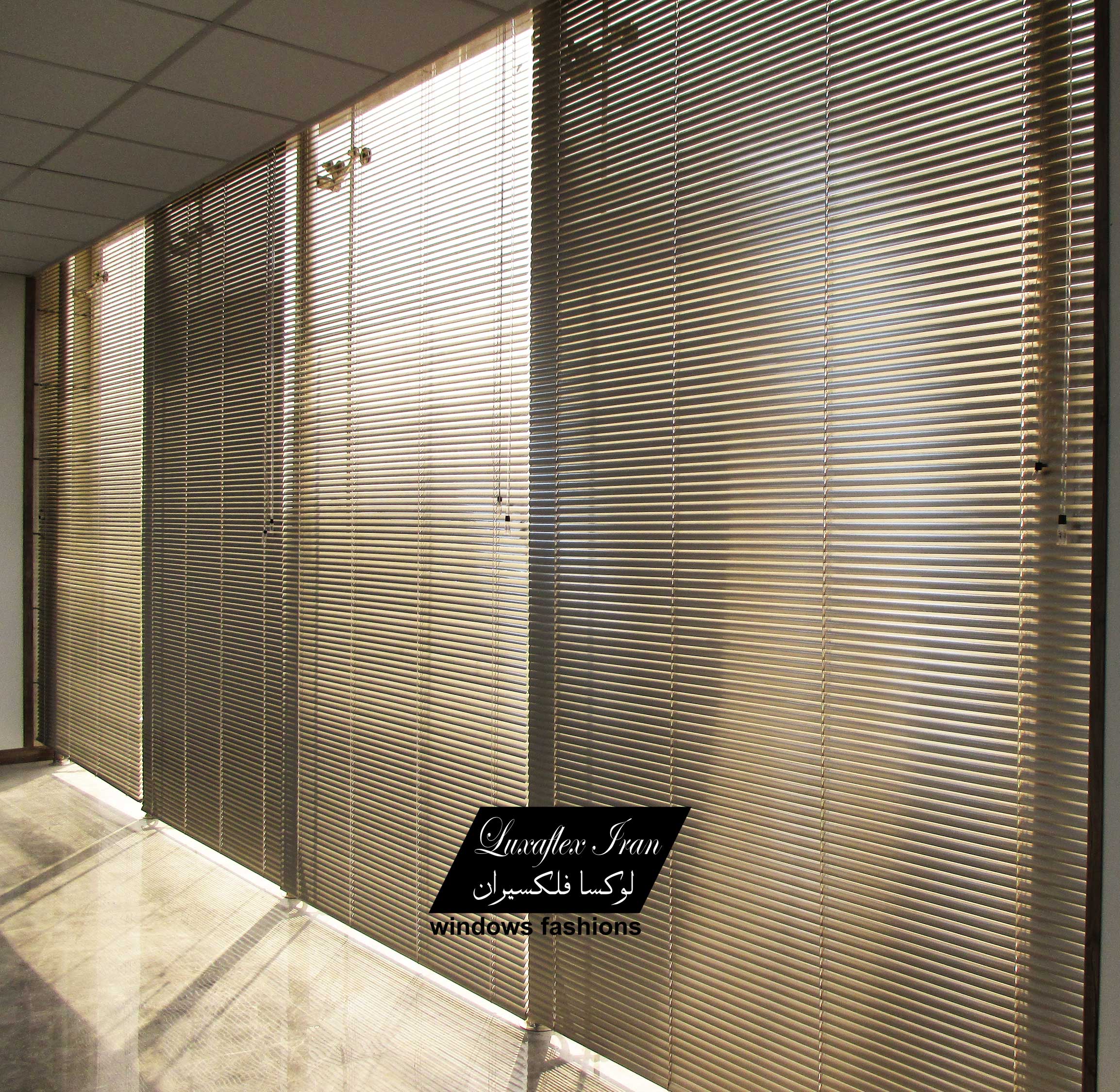 25mm Aluminum Venetian Blind Plain